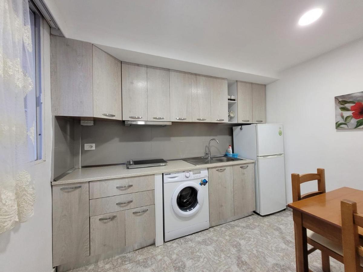 Anis Apartments Sarandë Exteriér fotografie