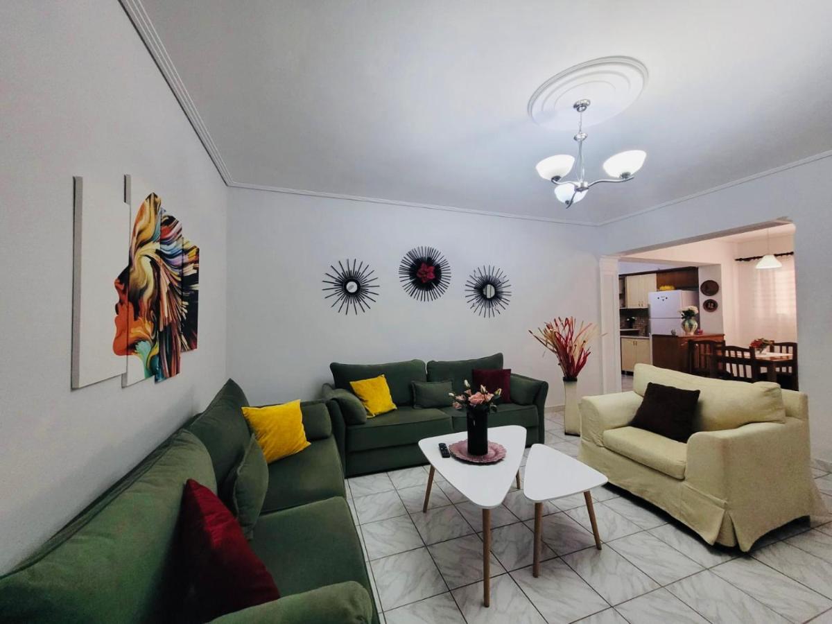 Anis Apartments Sarandë Exteriér fotografie